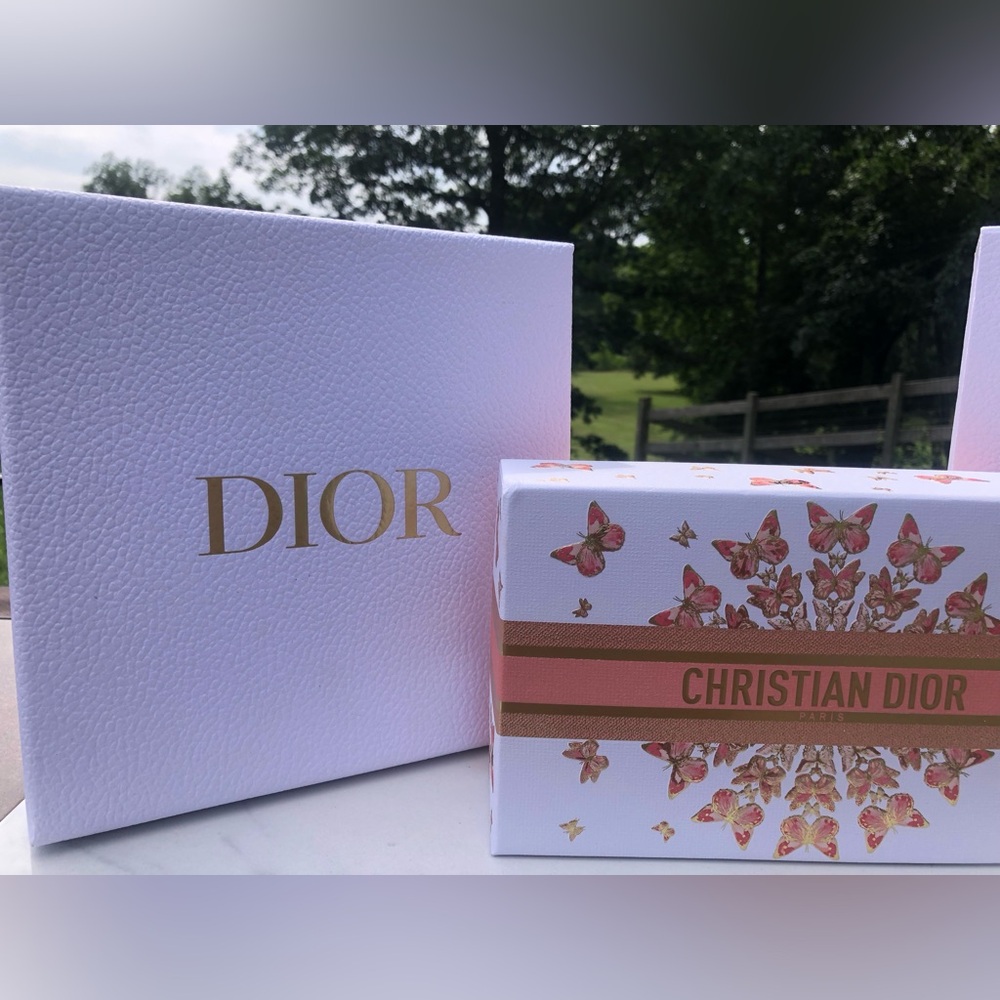Dior Gift Boxes (All 3 Included) - Picture 3 of 7